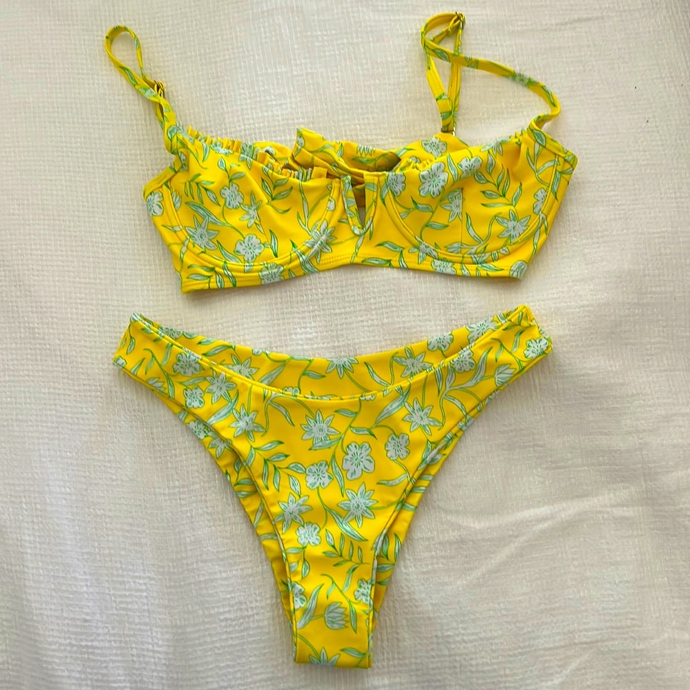 Yellow Bikini